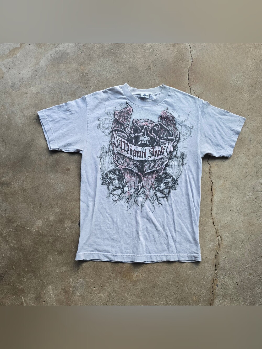 vtg y2k miami ink tattoo wings cyber shirt medium